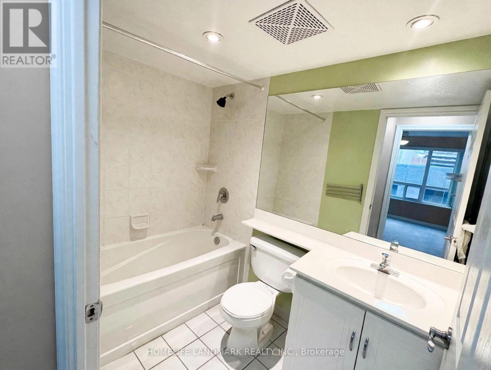 702 - 270 Wellington Street W, Toronto, Ontario  M5V 3P5 - Photo 6 - C14011982