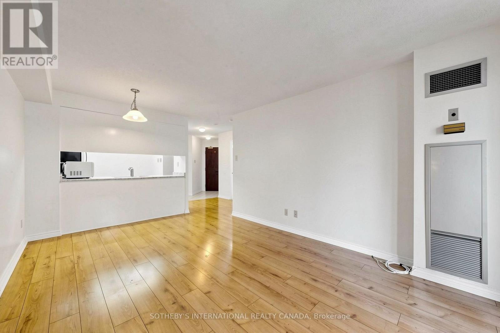 502 - 736 Bay Street, Toronto, Ontario  M5G 2M4 - Photo 5 - C14012432