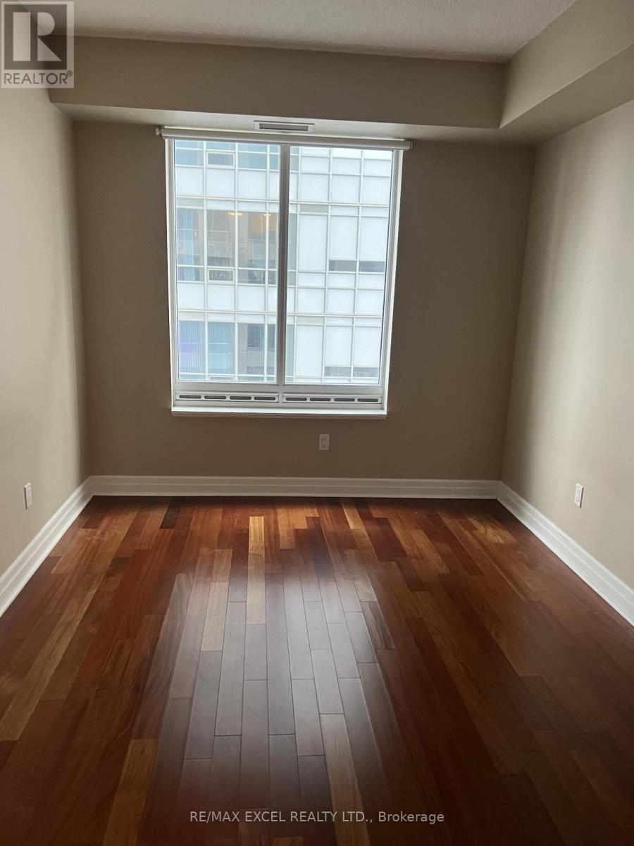 3006 - 35 Balmuto Street, Toronto, Ontario  M4Y 0A3 - Photo 3 - C14013254
