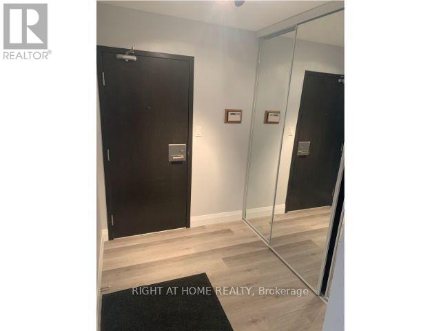2522 - 25 The Esplanade, Toronto, Ontario  M5E 1W5 - Photo 3 - C14013772
