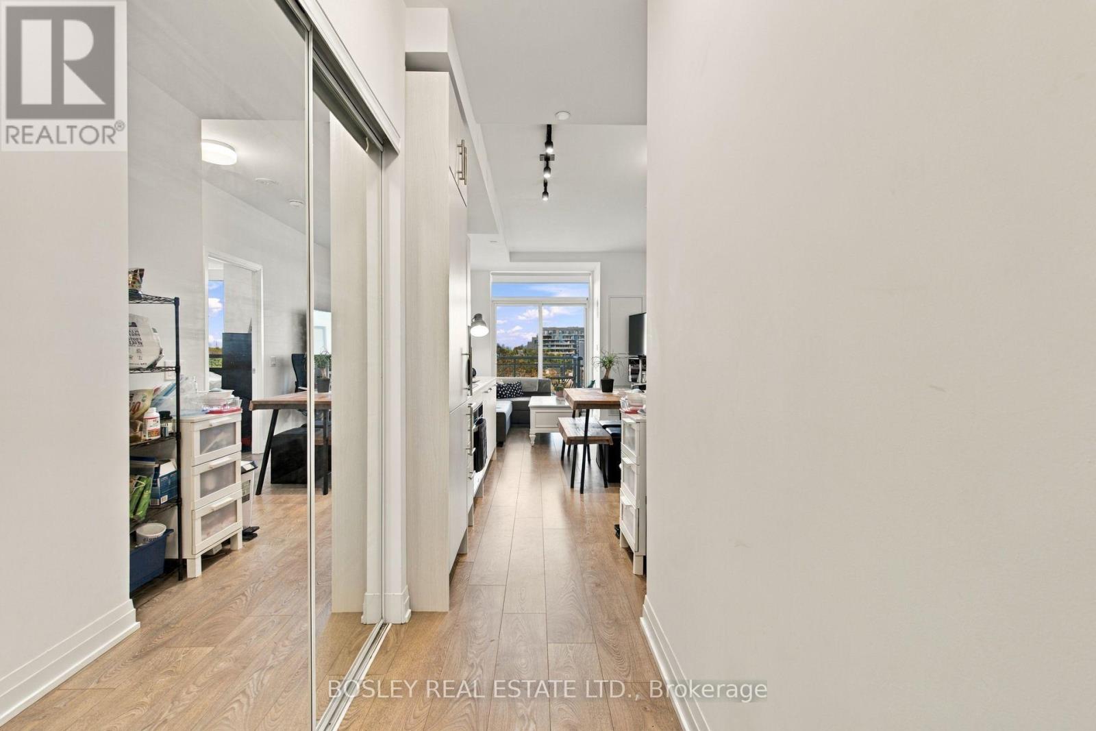 502 - 286 Main Street, Toronto, Ontario  M4C 0B3 - Photo 5 - E14009684