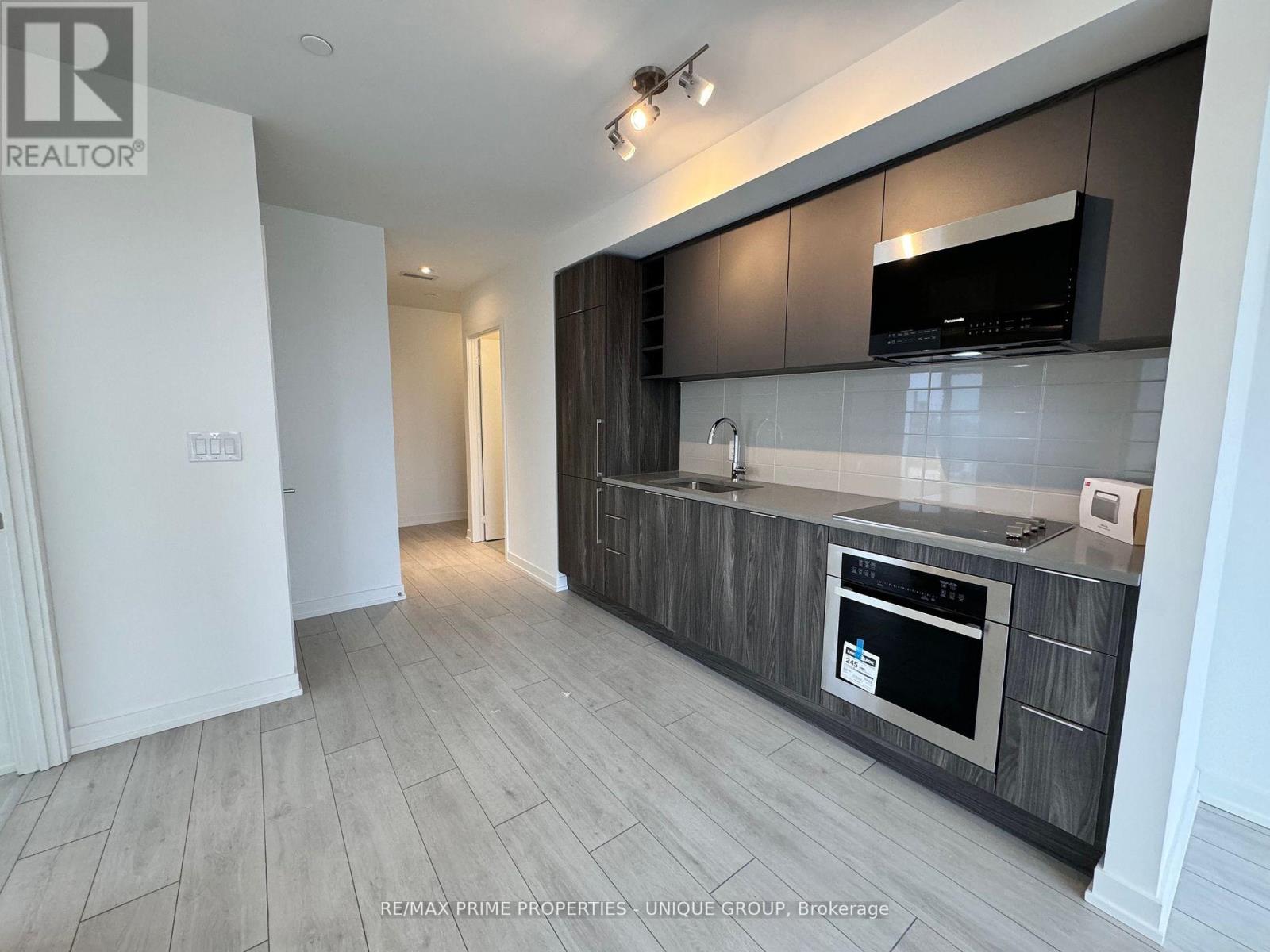 701 - 2033 Kennedy Road, Toronto, Ontario  M1T 0V9 - Photo 11 - E14009856