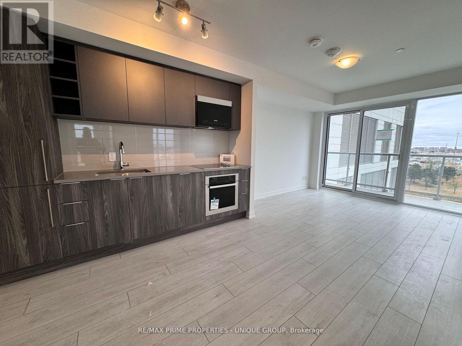 701 - 2033 Kennedy Road, Toronto, Ontario  M1T 0V9 - Photo 9 - E14009856