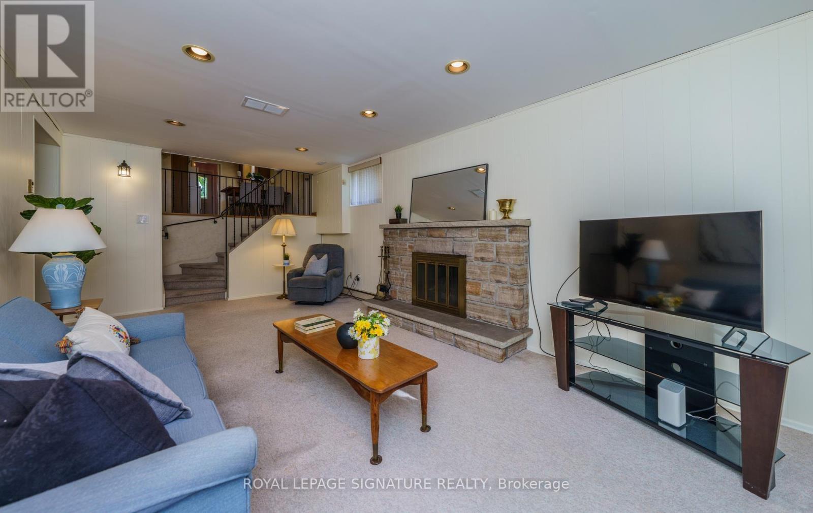 29 Fluellen Drive, Toronto, Ontario  M1W 2B2 - Photo 17 - E14012170