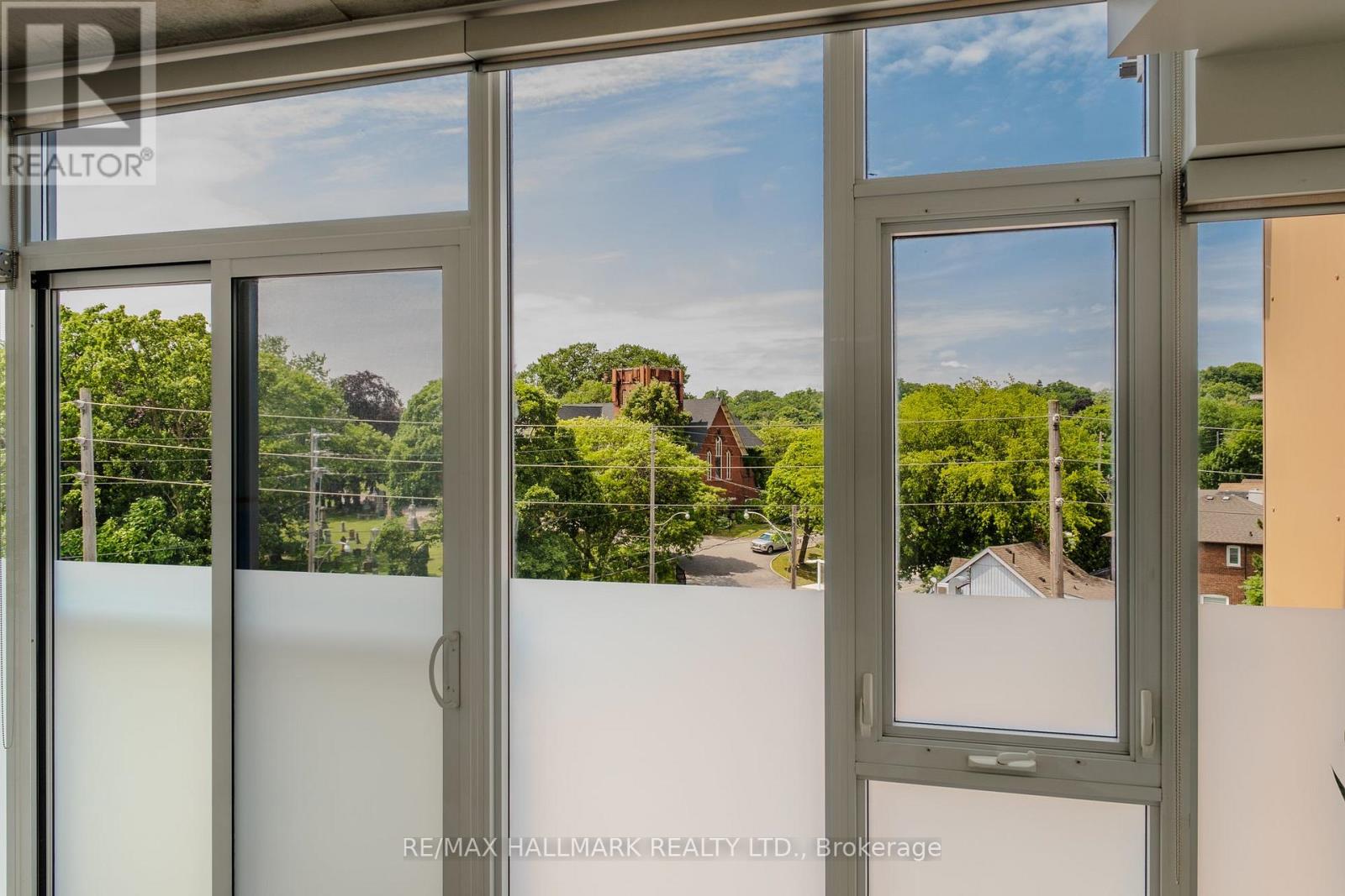 404 - 60 Haslett Avenue, Toronto, Ontario  M4L 0A9 - Photo 3 - E14012894