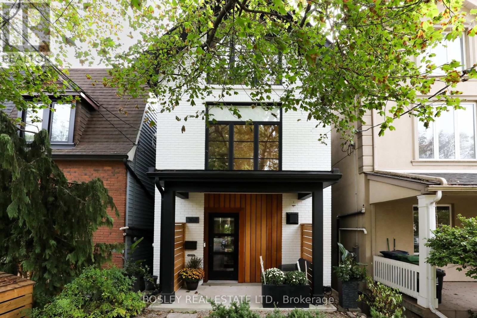307 BAIN AVENUE, Toronto, Ontario