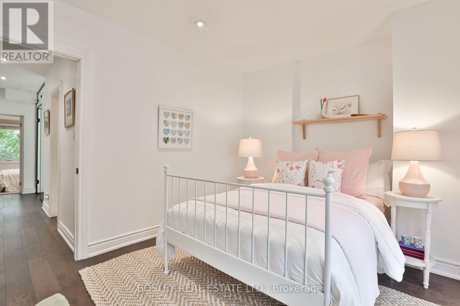 307 Bain Avenue, Toronto, Ontario  M4J 1B9 - Photo 25 - E14013980