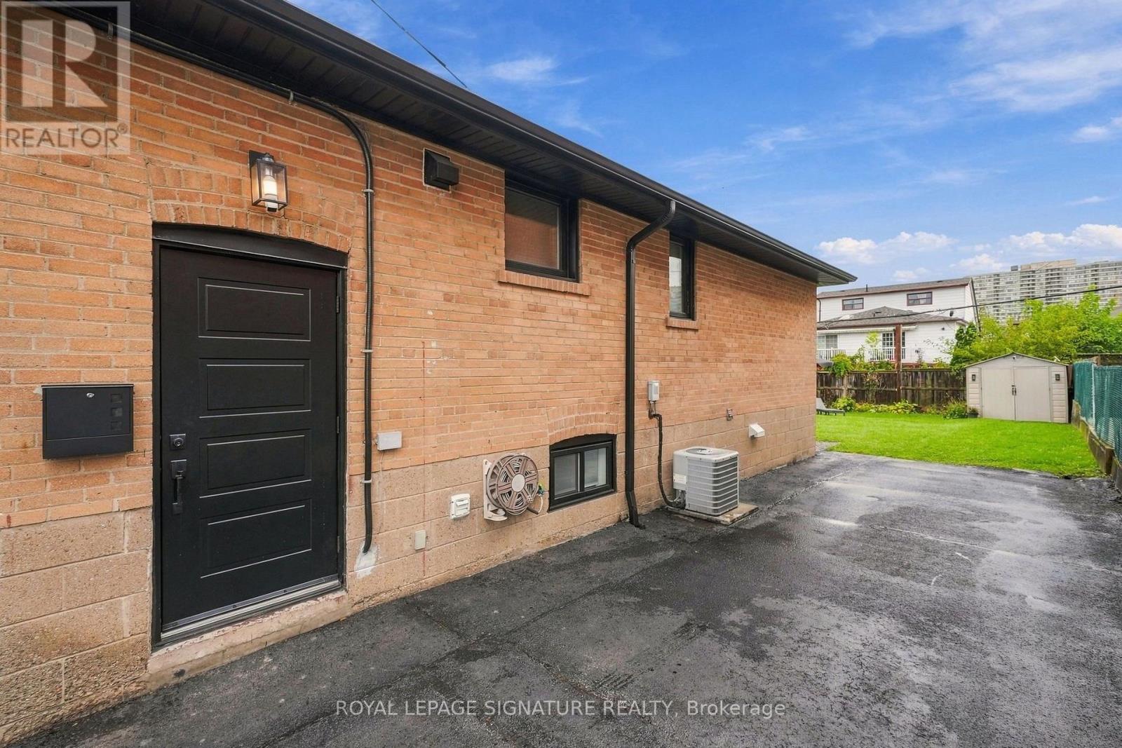 95 Laurel Avenue, Toronto, Ontario  M1K 3J8 - Photo 39 - E14014106
