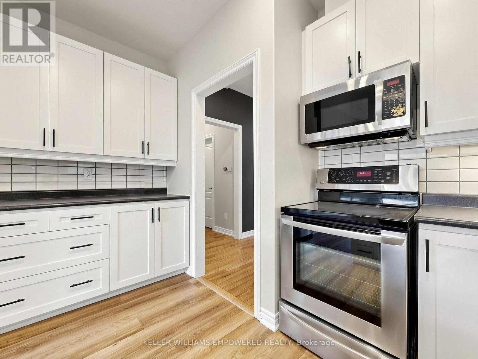 18 Don Rose Boulevard, East Gwillimbury (Mt Albert), Ontario  L0G 1M0 - Photo 14 - N14010608