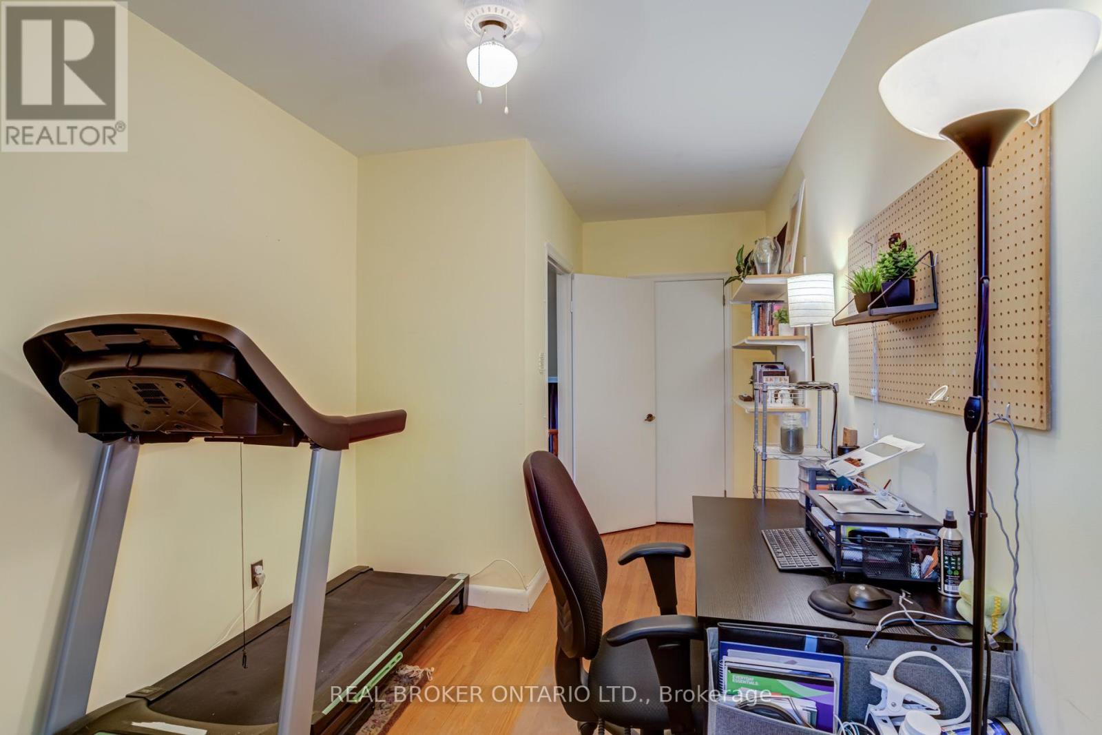 82 Tecumseh Drive, Aurora (Aurora Heights), Ontario  L4G 2X4 - Photo 21 - N14012120