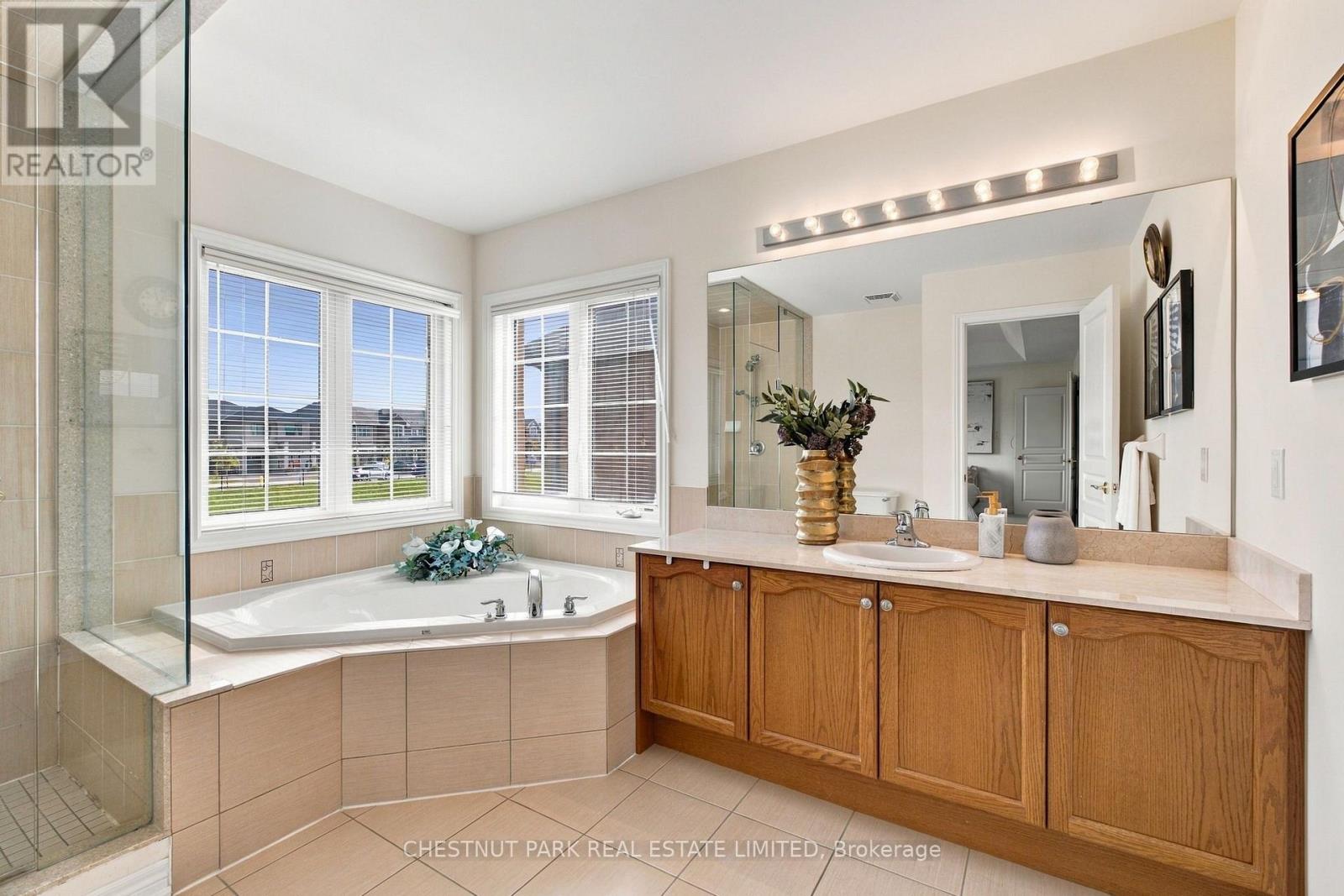 57 James Joyce Drive, Markham (Victoria Manor-Jennings Gate), Ontario  L6C 0L7 - Photo 26 - N14013154