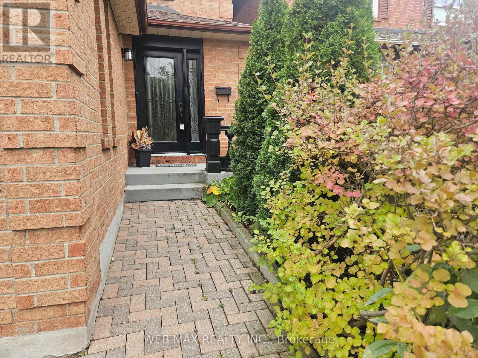 103 Misty Meadow Drive, Vaughan, Ontario  L4L 3X1 - Photo 3 - N14013618