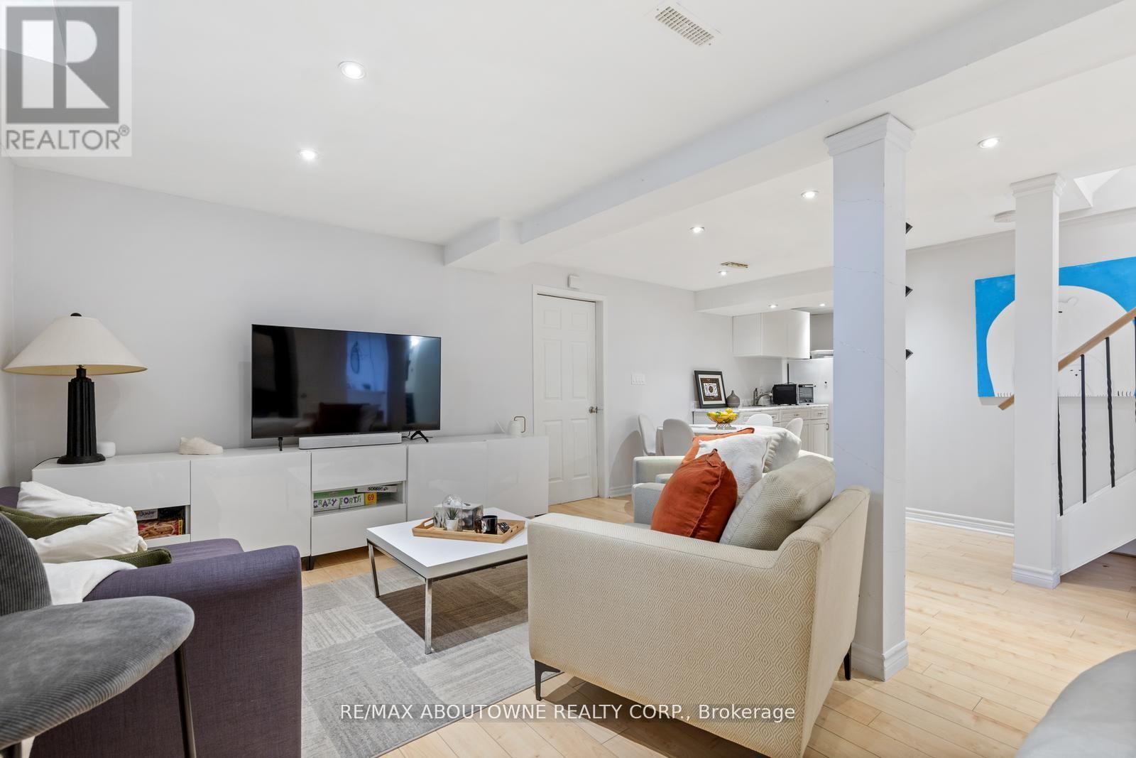 467 Hedgerow Lane, Oakville, Ontario  L6H 4V8 - Photo 26 - W14010258