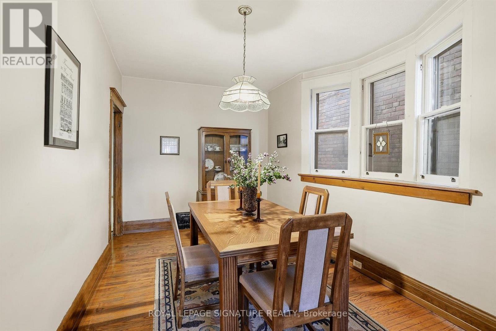 7 Geoffrey Street, Toronto (Roncesvalles), Ontario  M6R 1P2 - Photo 9 - W14010606