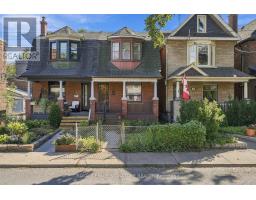 7 GEOFFREY STREET, Toronto, Ontario