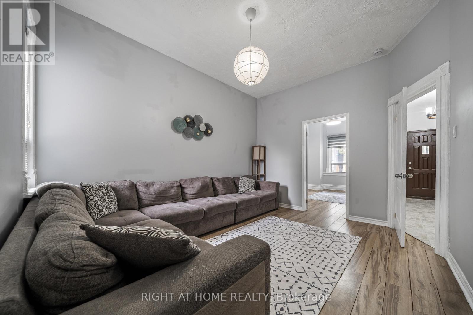 138 Osler Street, Toronto, Ontario  M6N 2Y8 - Photo 5 - W14011508