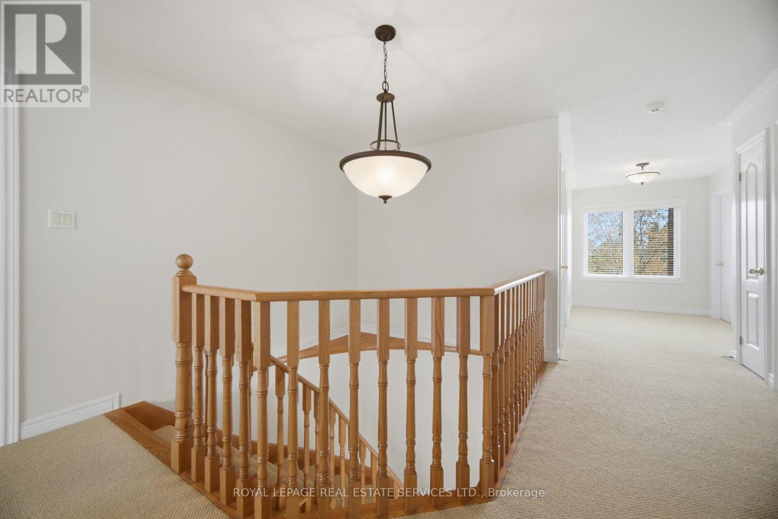 1600 Glenvista Drive, Oakville, Ontario  L6H 6E9 - Photo 19 - W14011774