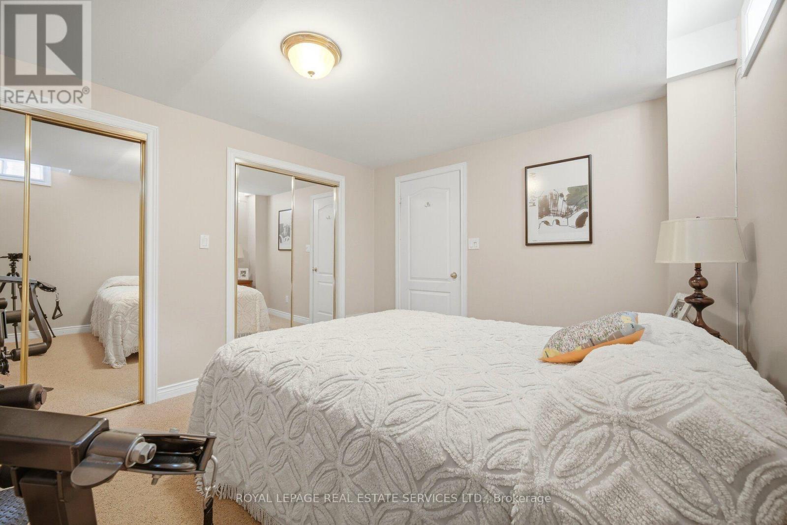 1600 Glenvista Drive, Oakville, Ontario  L6H 6E9 - Photo 43 - W14011774