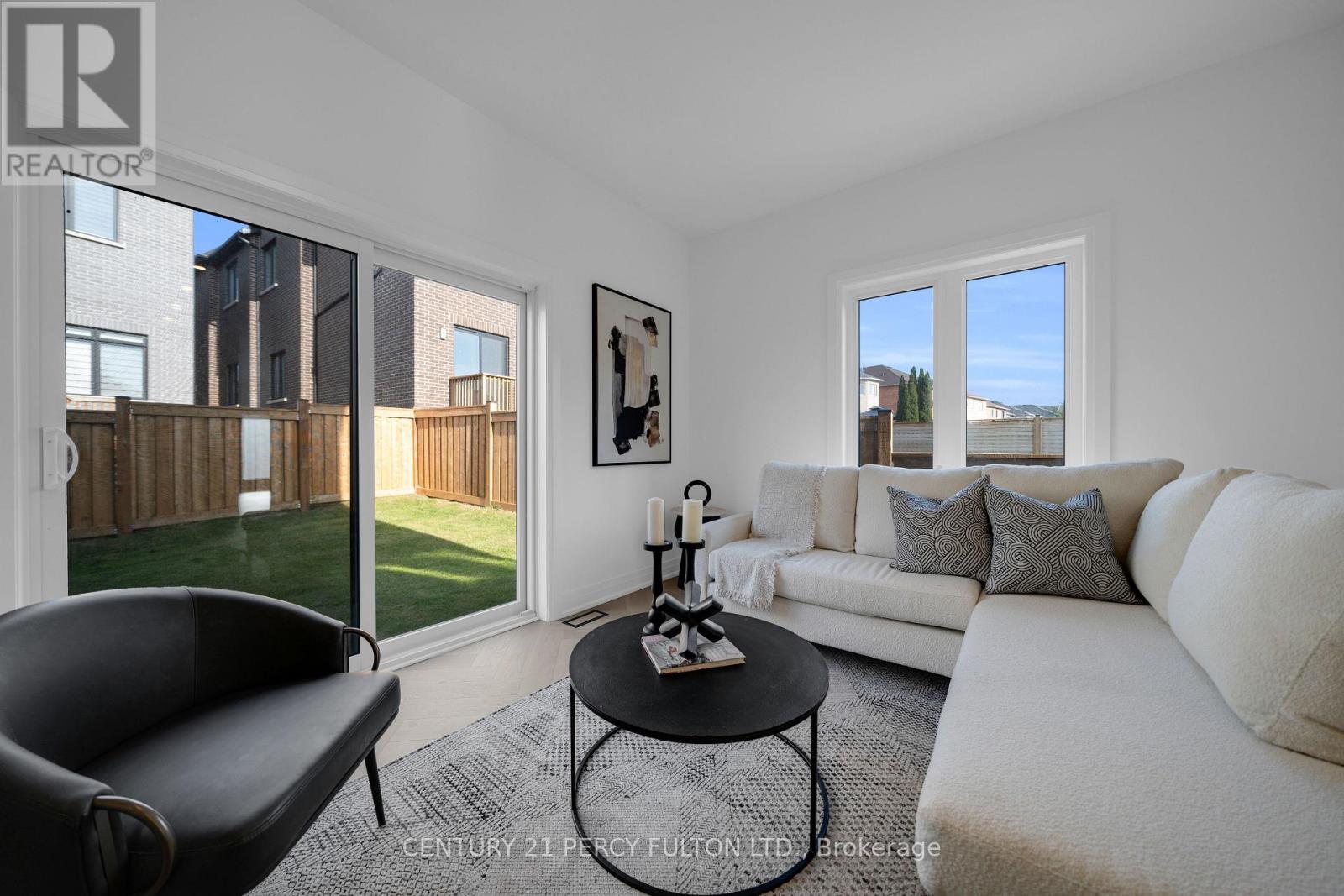 6 - 6635 Clock Court, Mississauga, Ontario  L5W 1N2 - Photo 7 - W14012354