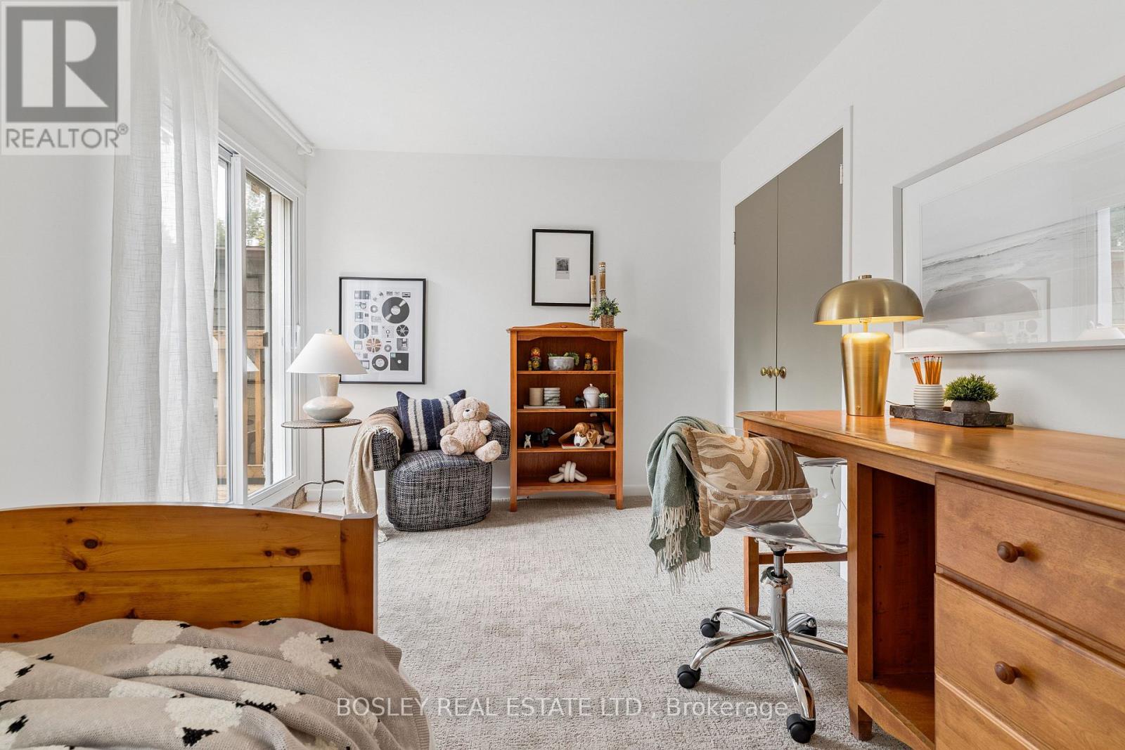 37 Hillsview Avenue, Toronto, Ontario  M6P 1J4 - Photo 24 - W14012380