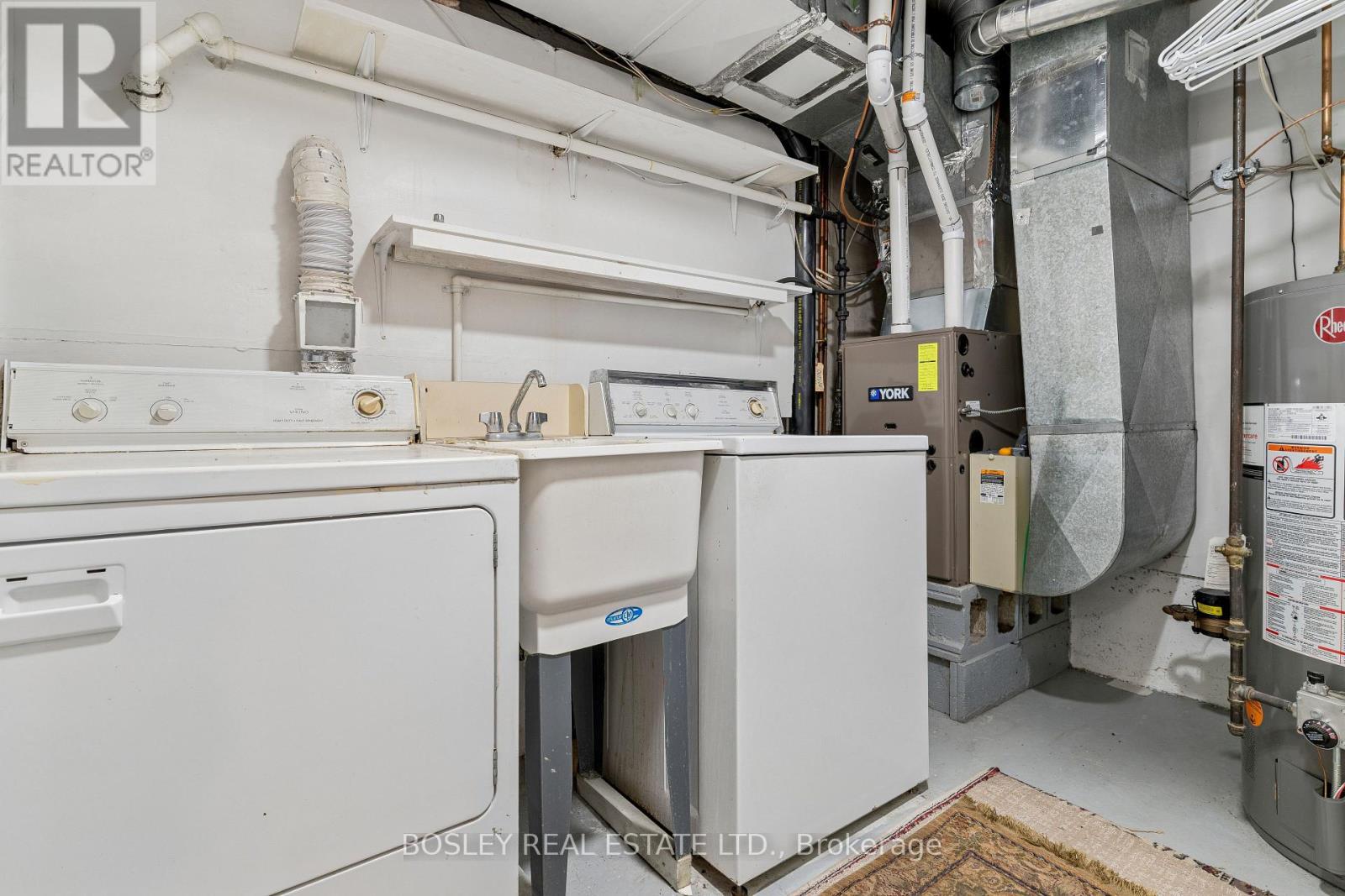 37 Hillsview Avenue, Toronto, Ontario  M6P 1J4 - Photo 36 - W14012380