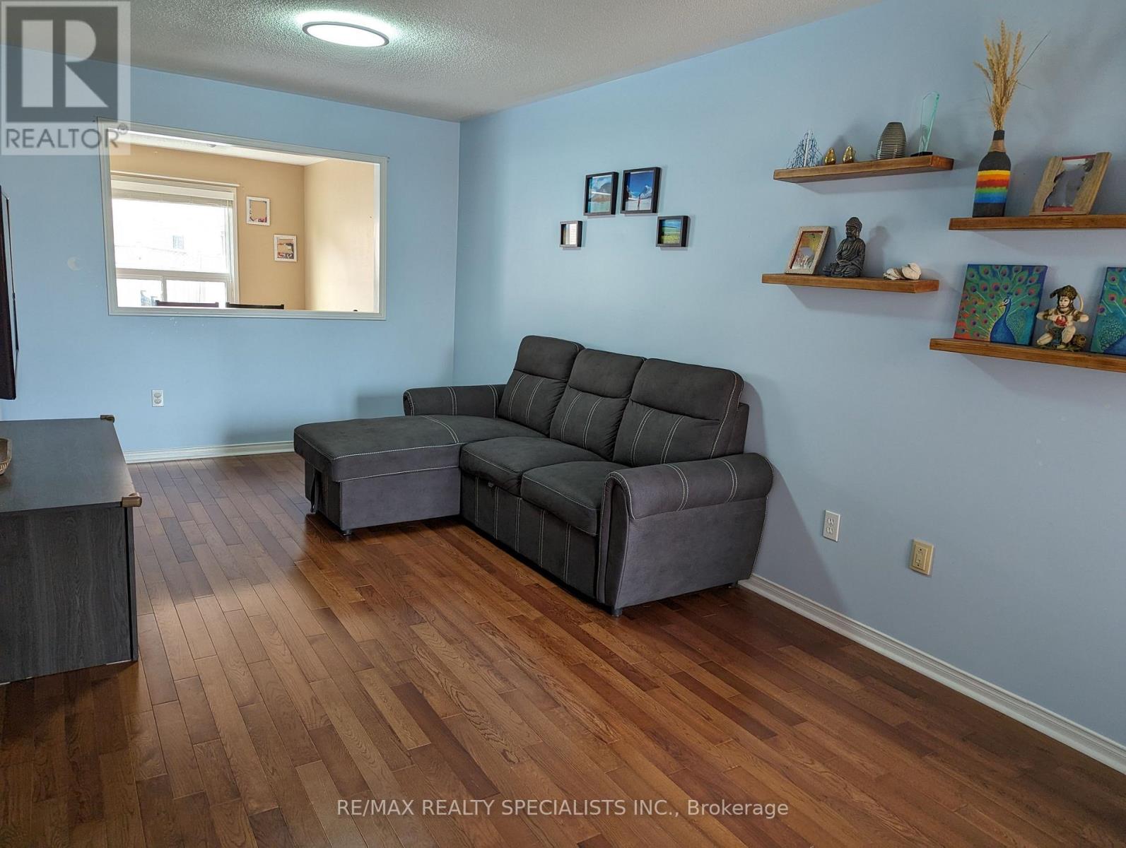 Main & 2nd - 6923 Dillingwood Drive, Mississauga, Ontario  L5N 6Z7 - Photo 6 - W14012428