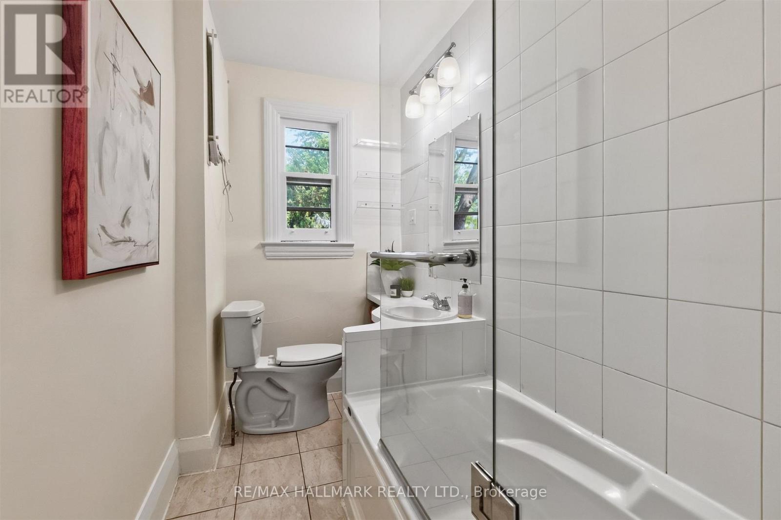 26 Pearson Avenue, Toronto, Ontario  M6R 1G1 - Photo 10 - W14013500