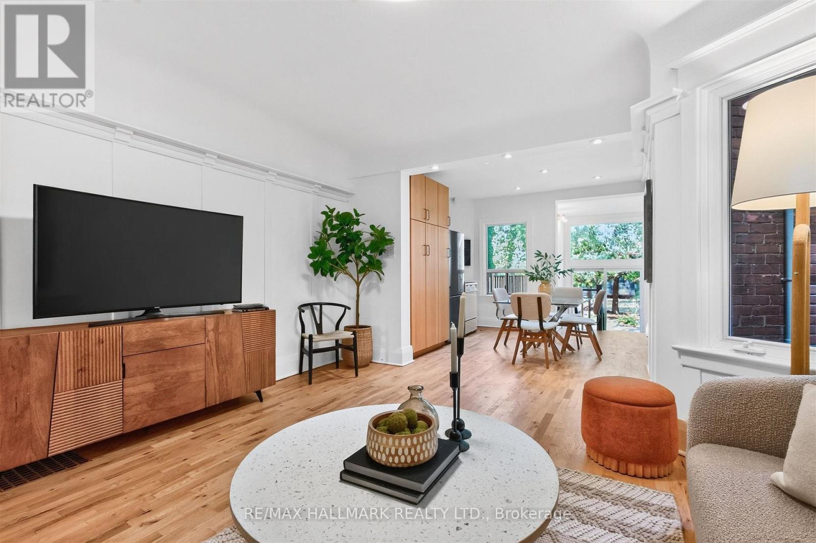 26 Pearson Avenue, Toronto, Ontario  M6R 1G1 - Photo 18 - W14013500