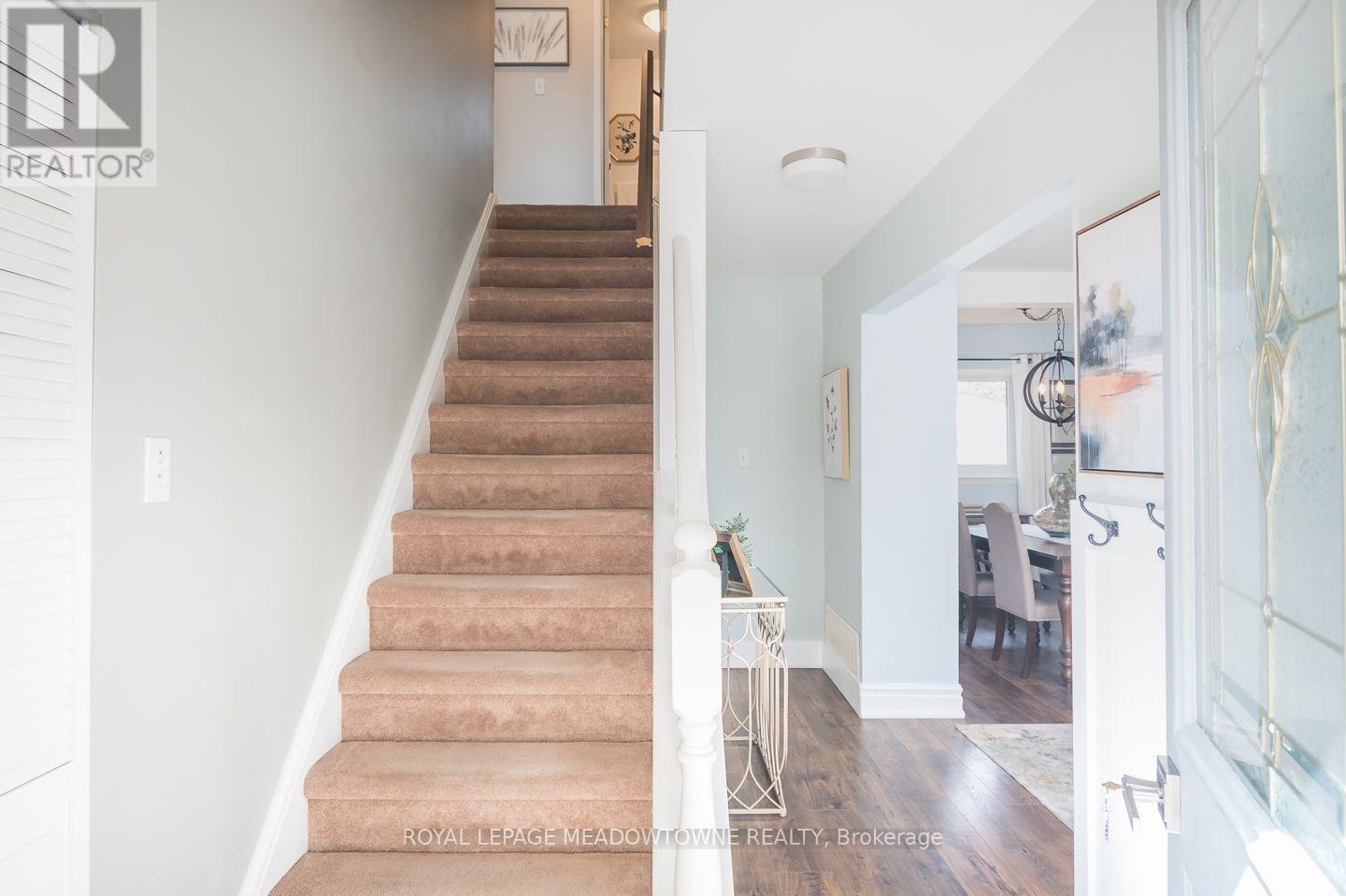 855 Governors Court, Milton, Ontario  L9T 3W6 - Photo 6 - W14013534