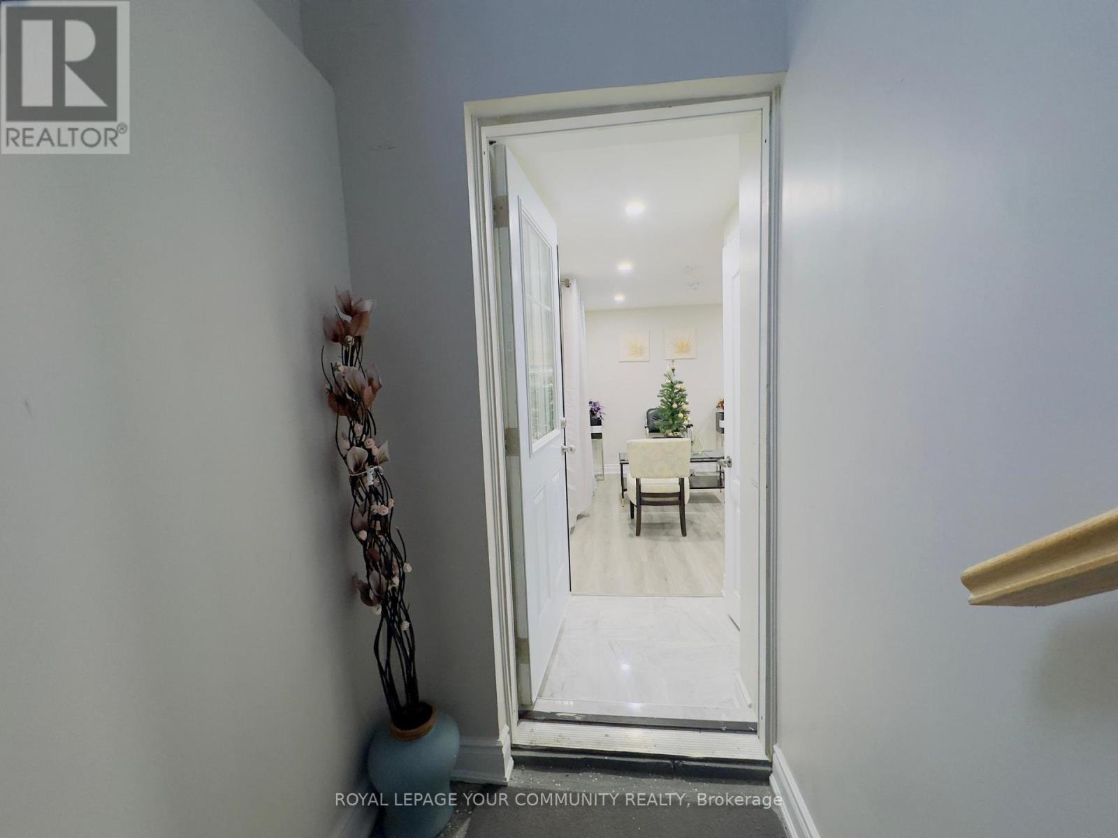 Bsmt - 24 Nasmith Street, Brampton, Ontario  L6S 4Y8 - Photo 3 - W14013840