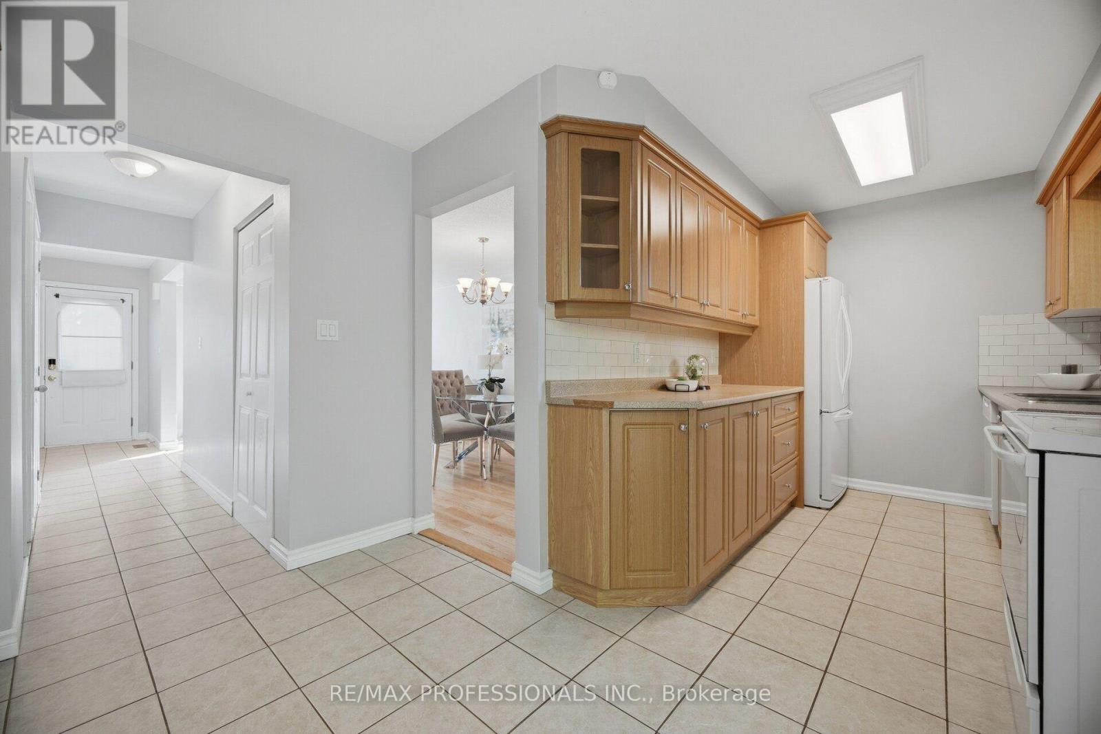 62 Edilou Drive, Toronto, Ontario  M8W 4B3 - Photo 14 - W14013922