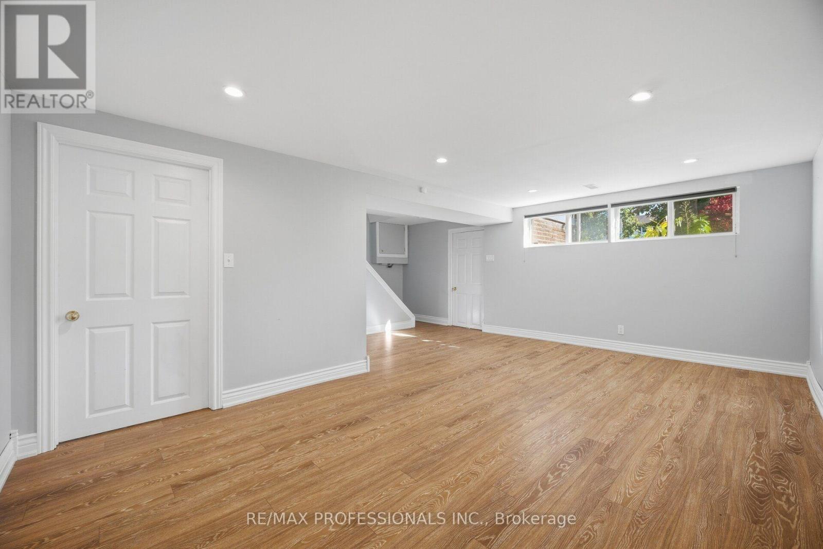 62 Edilou Drive, Toronto, Ontario  M8W 4B3 - Photo 34 - W14013922