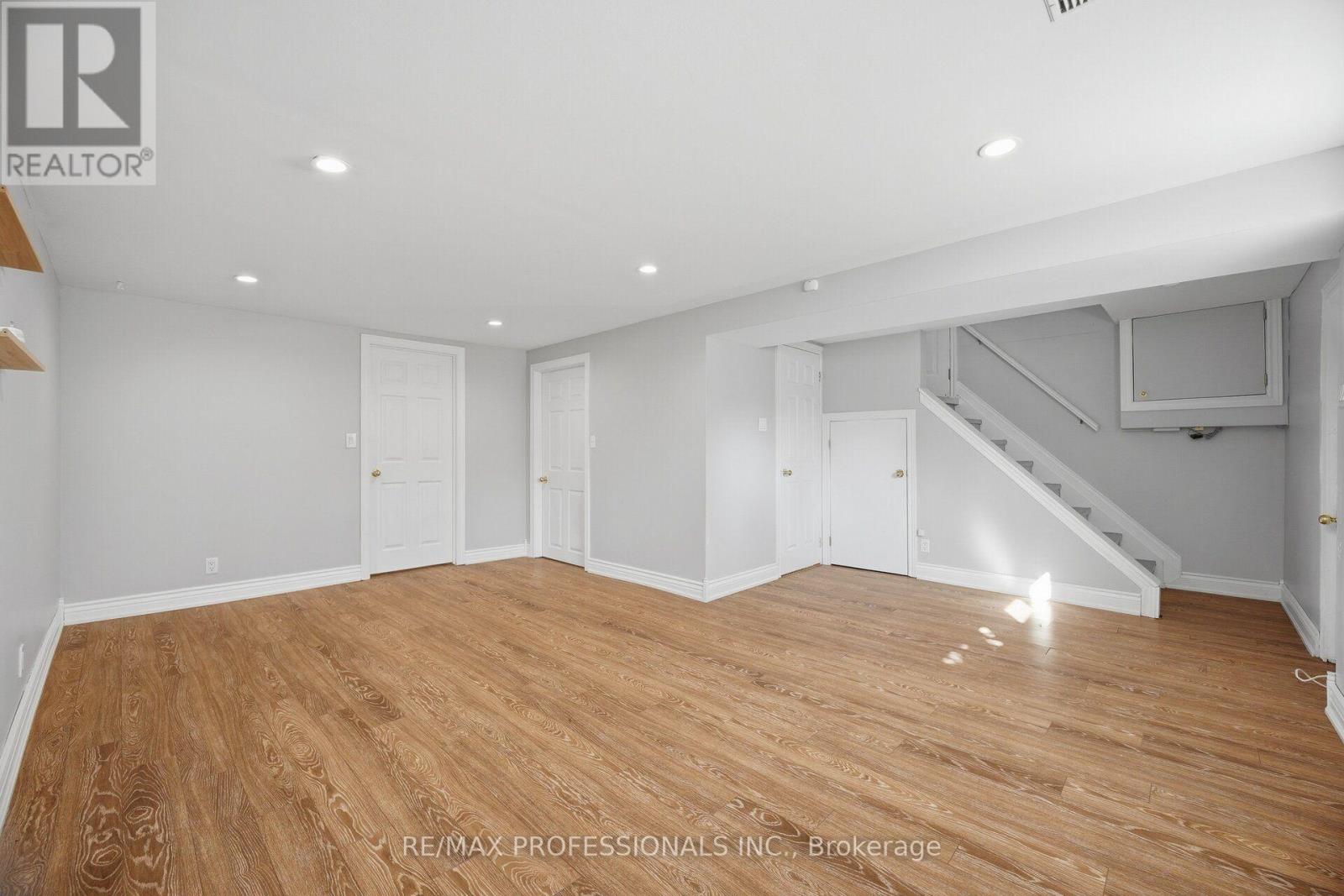 62 Edilou Drive, Toronto, Ontario  M8W 4B3 - Photo 35 - W14013922