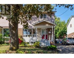 62 EDILOU DRIVE, Toronto, Ontario