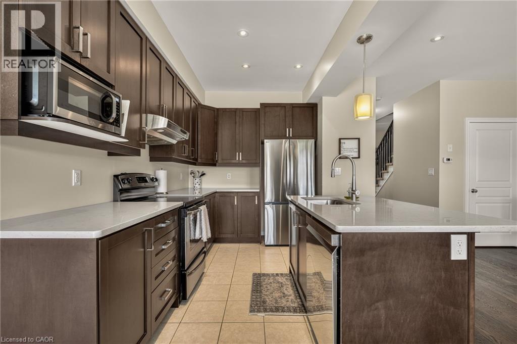 370 Stonehenge Drive Unit# 8, Ancaster, Ontario  L9K 0H9 - Photo 11 - 40870731