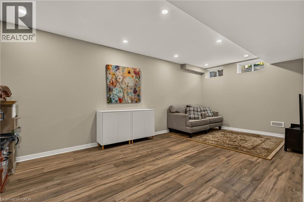370 Stonehenge Drive Unit# 8, Ancaster, Ontario  L9K 0H9 - Photo 25 - 40870731