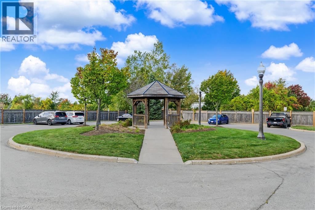 370 Stonehenge Drive Unit# 8, Ancaster, Ontario  L9K 0H9 - Photo 33 - 40870731
