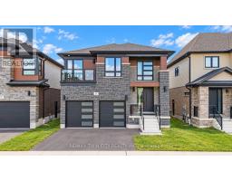 31 JACOB DETWEILLER DRIVE, Kitchener, Ontario