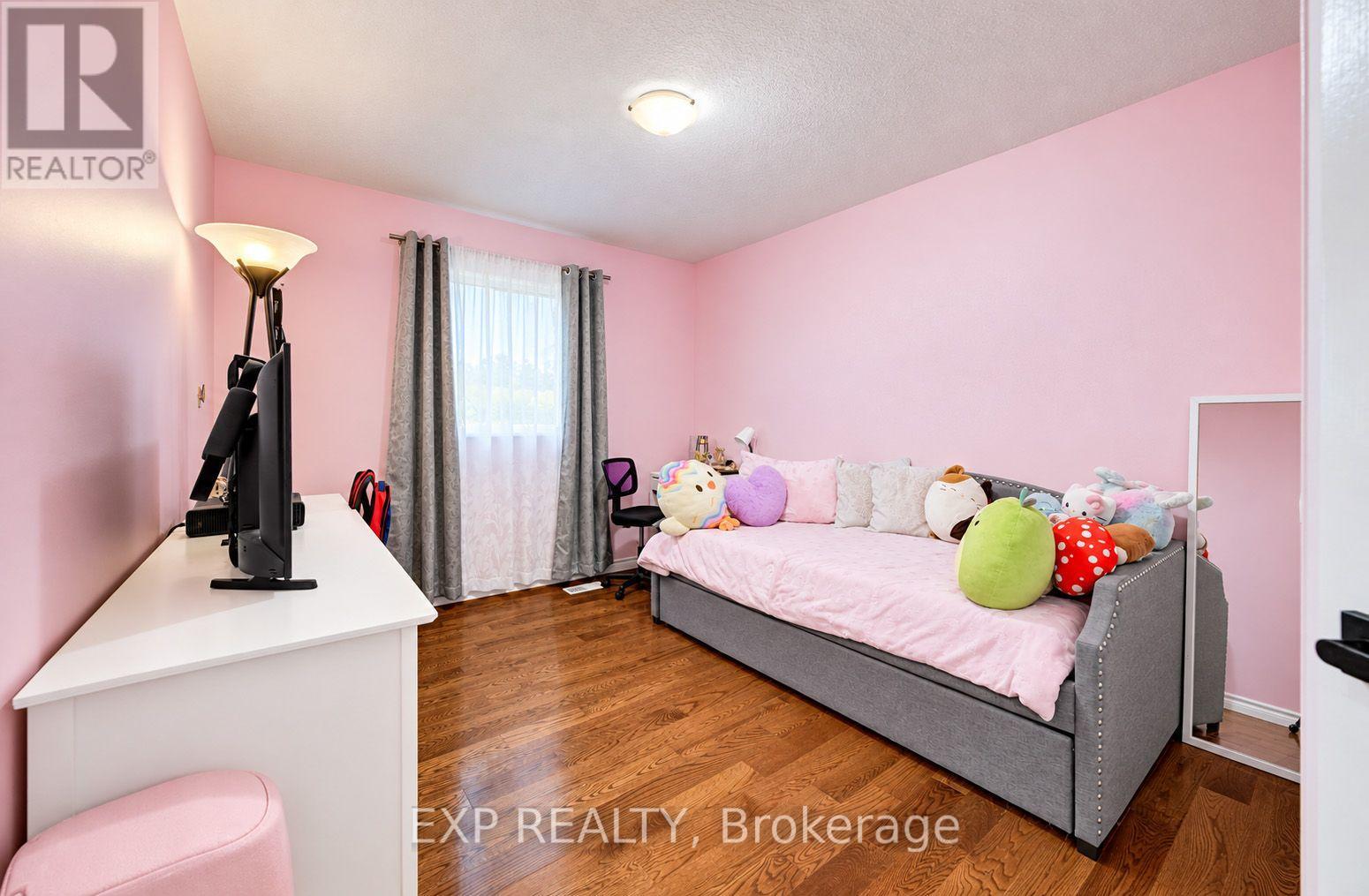 79 Riehm Street, Kitchener, Ontario  N2E 4L2 - Photo 22 - X14012896