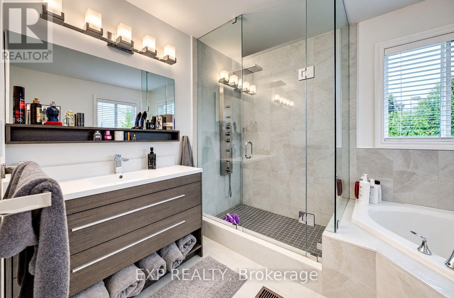 79 Riehm Street, Kitchener, Ontario  N2E 4L2 - Photo 27 - X14012896