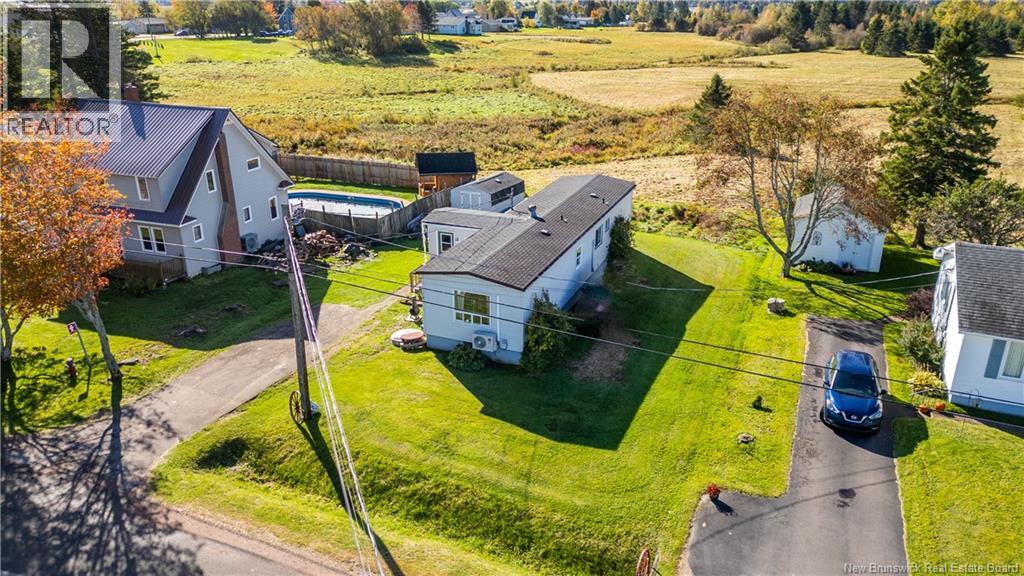 14 Fairfield Road, Sackville, New Brunswick  E4L 2X8 - Photo 2 - NB149523