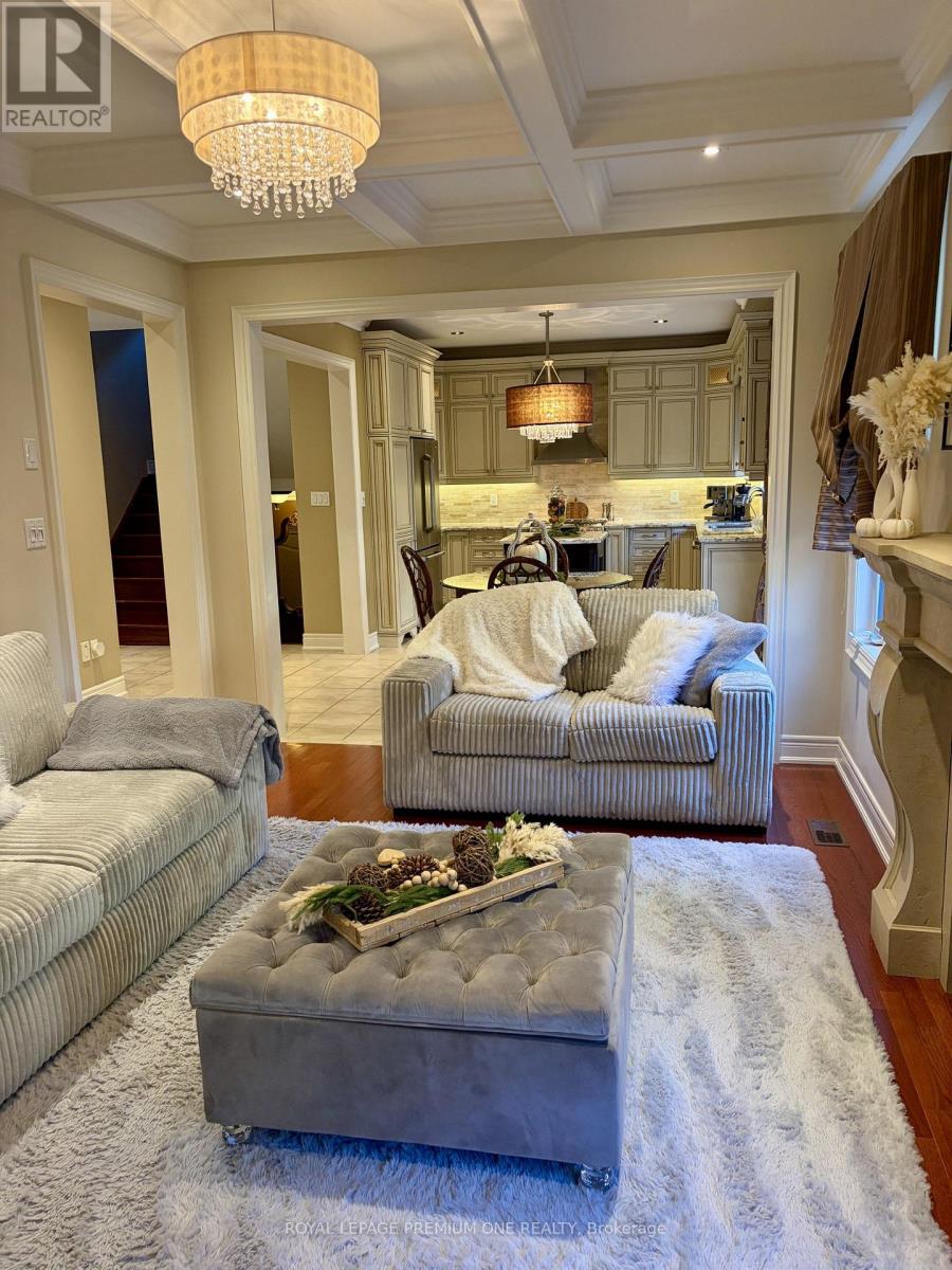 53 Trinita Avenue, Vaughan, Ontario  L4H 3J8 - Photo 14 - N13853846