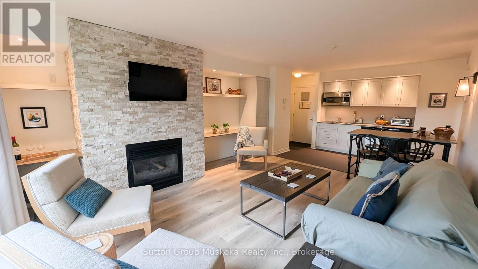 52-205 Deerhurst Drive, Huntsville, Ontario  P1H 2E8 - Photo 4 - X13855398