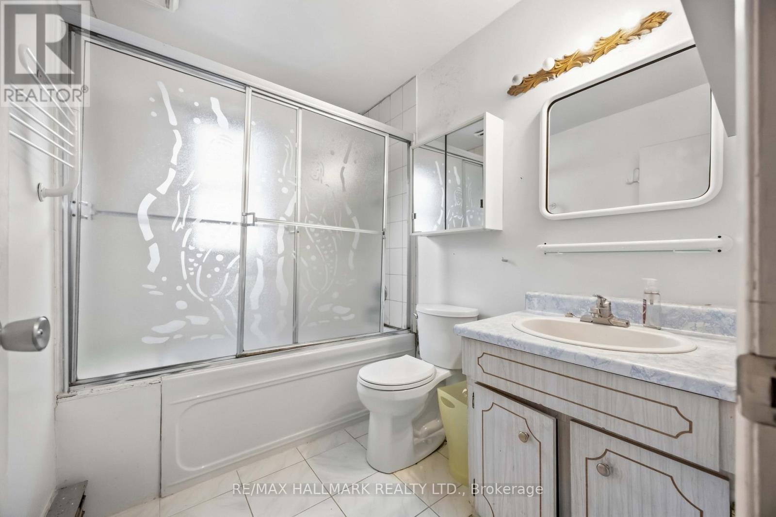 52 Woodville Avenue, Toronto, Ontario  M4K 2J6 - Photo 14 - E14014304
