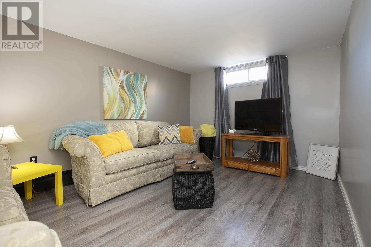 102 Laura St, Sault Ste. Marie, Ontario P6C 2G4 - Photo 30 - SM262850
