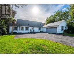 34 CAMBRIDGE CRESCENT, Loyalist, Ontario