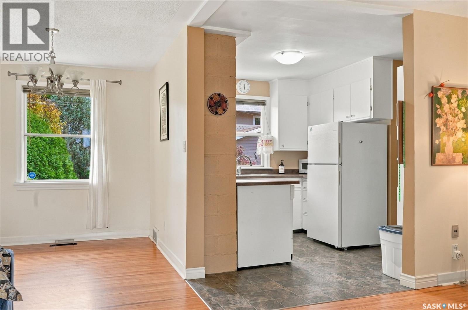 1629 Cairns Avenue, Saskatoon, Saskatchewan  S7H 2H7 - Photo 9 - SK050849