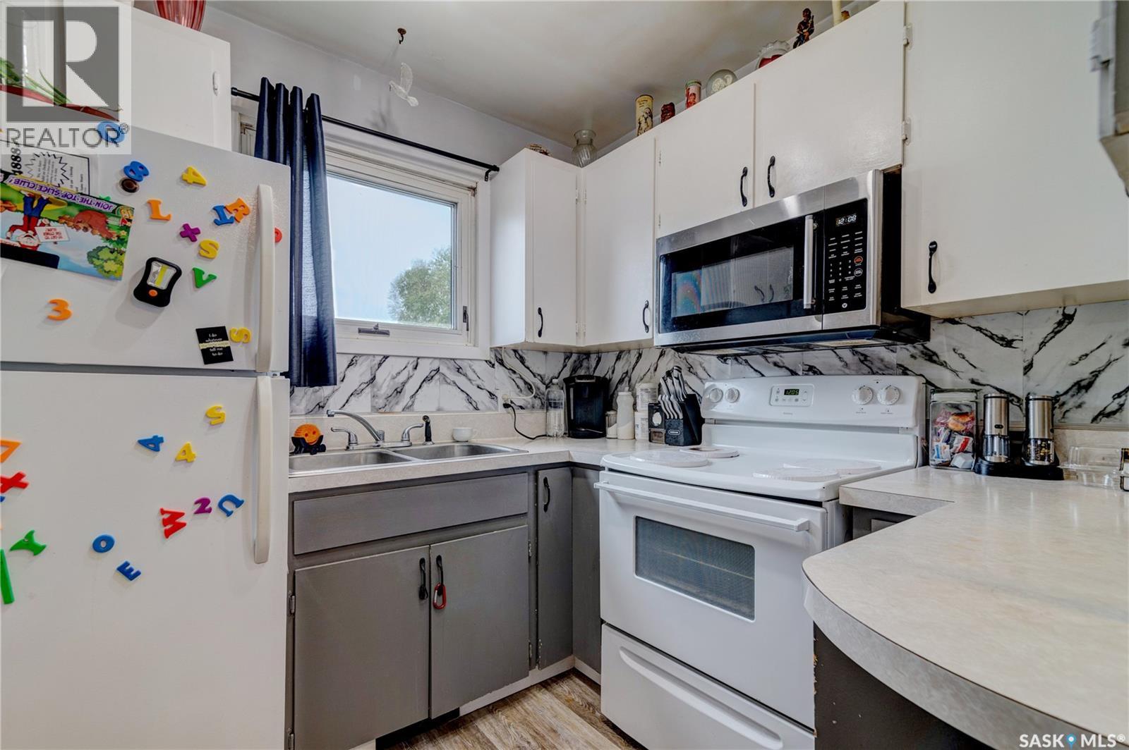 245 Edward Street, Regina, Saskatchewan  S4R 4W2 - Photo 10 - SK050096