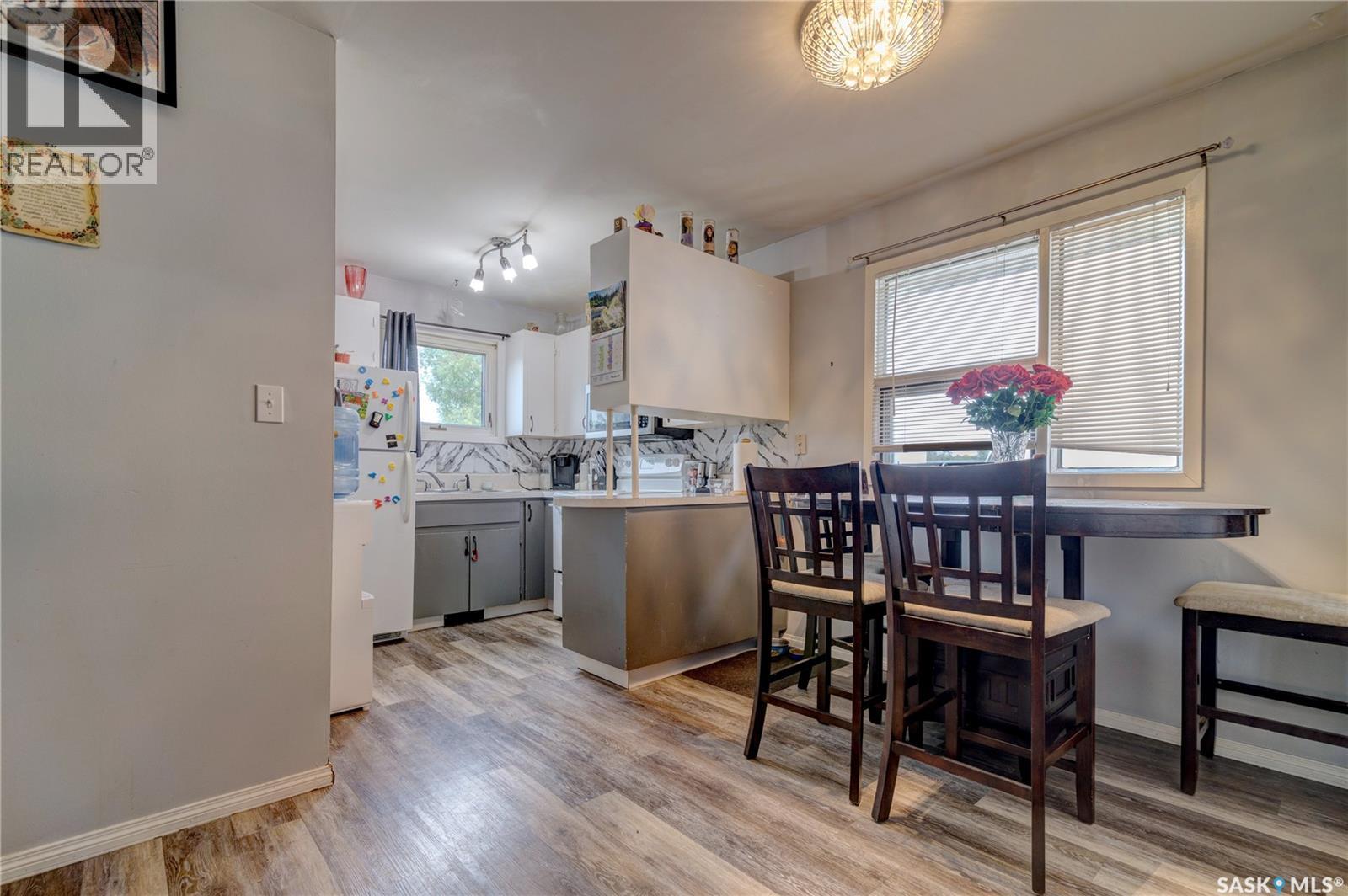 245 Edward Street, Regina, Saskatchewan  S4R 4W2 - Photo 8 - SK050096