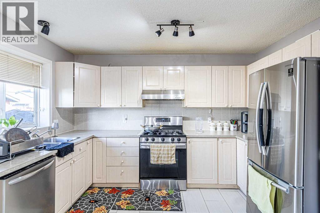 340 Taradale Drive NE, Calgary, Alberta  T3J 4N9 - Photo 9 - A2351685
